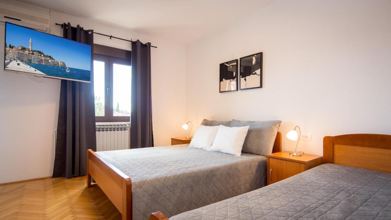 Rooms Villa Maria Ровінь Екстер'єр фото