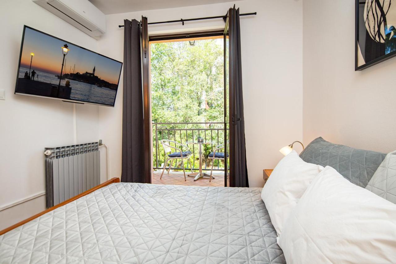 Rooms Villa Maria Ровінь Екстер'єр фото