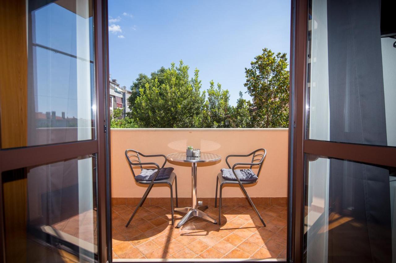Rooms Villa Maria Ровінь Екстер'єр фото