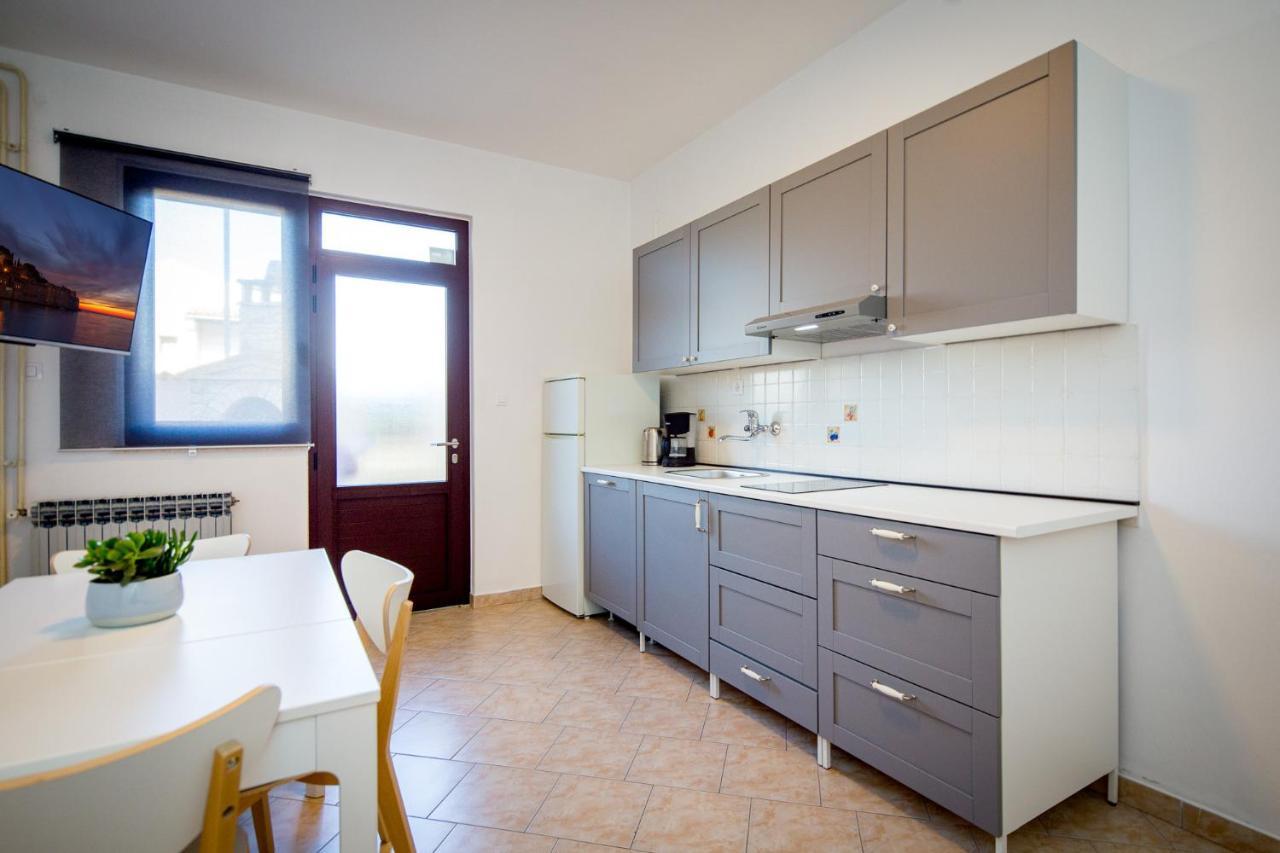 Rooms Villa Maria Ровінь Екстер'єр фото